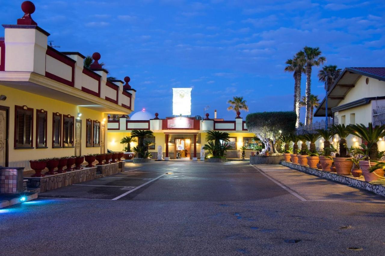 Cupido Park Hotell Licola Exteriör bild